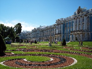 der Garten hinter dem Katharinenpalast
